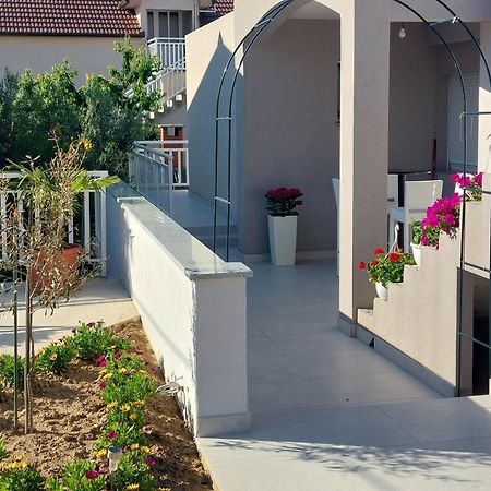 Apartmani Perla Неум Экстерьер фото