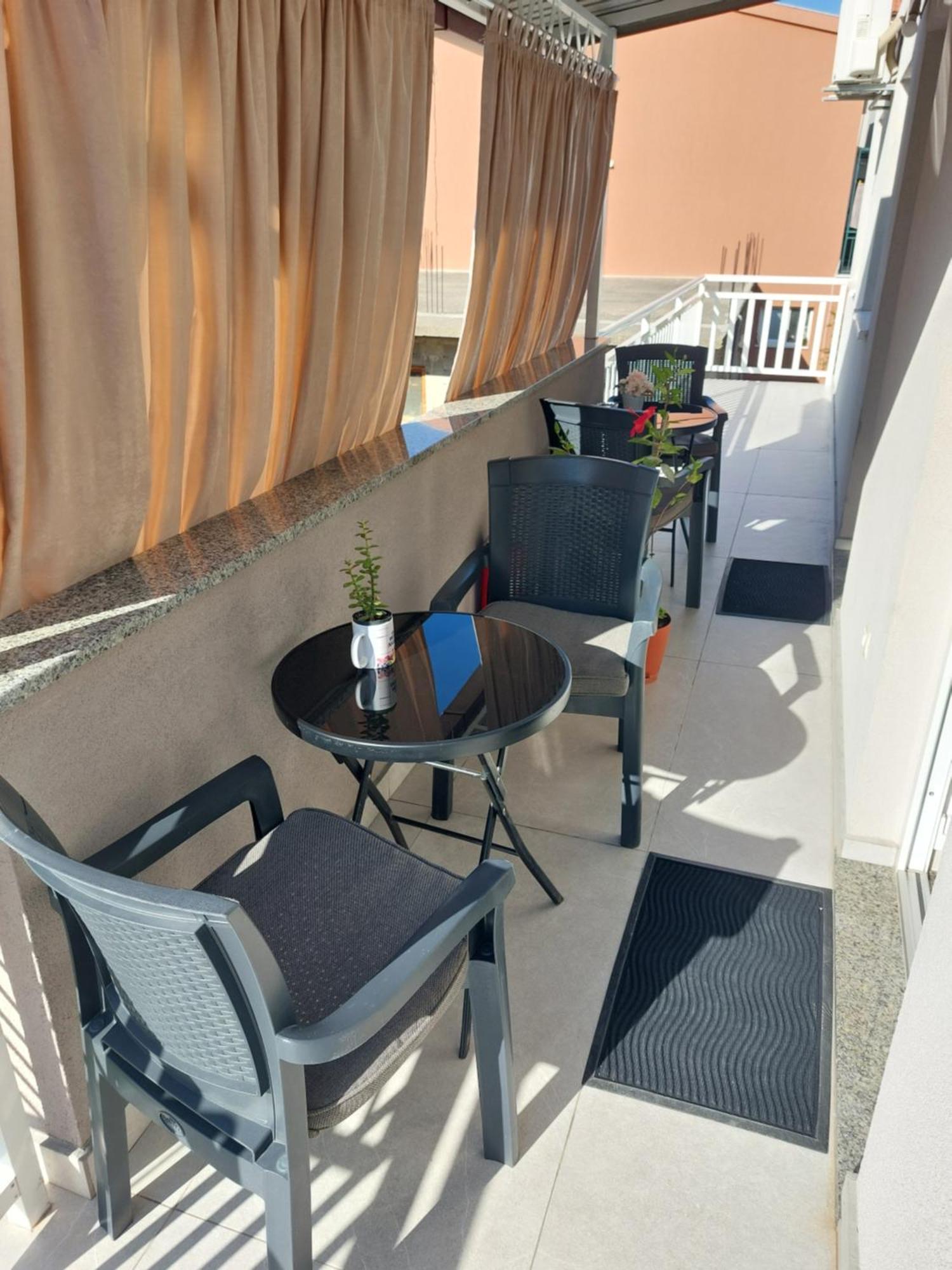 Apartmani Perla Неум Экстерьер фото